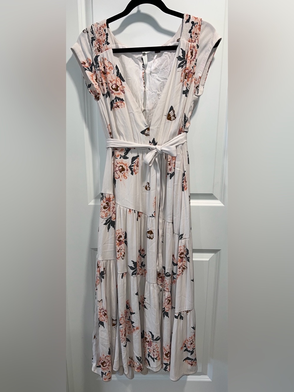 Free People Women’s All I Got Cream Maxi Dress with Peach Floral Print Size 2